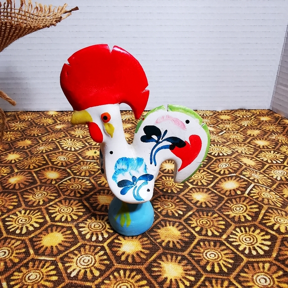 Vintage Portugese Pottery Rooster Figure - Picture 1 of 11